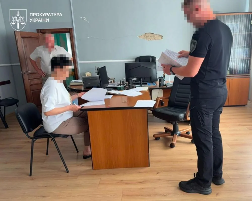 Повідомлено про підозру двом суддям і двом адвокатом за фіктивні судові рішення для ухилення від військової служби 