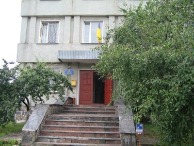 У суді на Житомирщині немає кімнат для свідків і спілкування за адвокатами