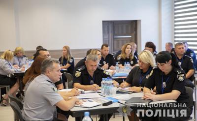 У Києві тренують керівників регіональних підрозділів ювенальної превенції  