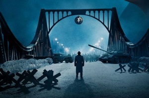 «Ми є маленькі люди, які просто виконують свою роботу» (х/ф «Шпигунський міст, 2015)