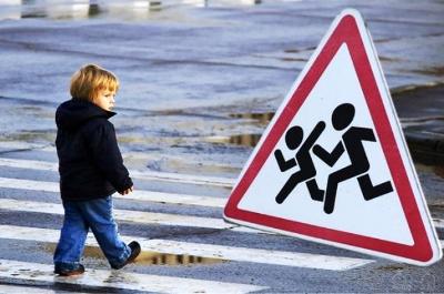  Патрульні групи нестимуть посилену службу на автошляхах до кінця літа