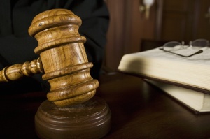 Визнання юридичного факту в судовому порядку є непотрібним, якщо від цього факту не виникають, не змінюються чи не припиняються інші правовідносини: ВС
