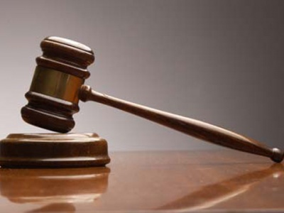 Суд заборонив Комуністичну партію України