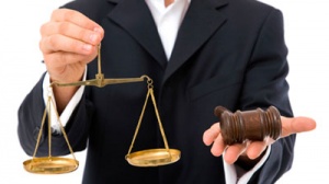 Експерт з питань права: проблема процесуального статусу