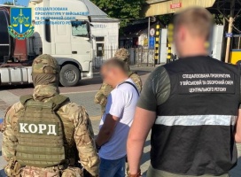 2 тисячі доларів за сприяння у незаконному перетині кордону: за процесуального керівництва Вінницької спецпрокуратури затримано громадянина України