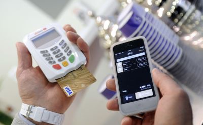 НБУ спростив здійснення безготівкових розрахунків у національній валюті