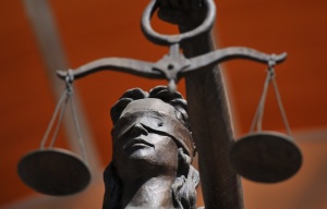 Мін'юст не може оцінювати законність рішення суду: позиція ВАСУ