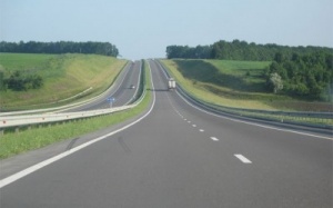 Уряд створить Дорожній фонд та проведе децентралізацію у сфері управління доріг