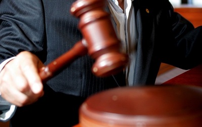 Двох суддів господарського суду Києва відсторонено від посад 