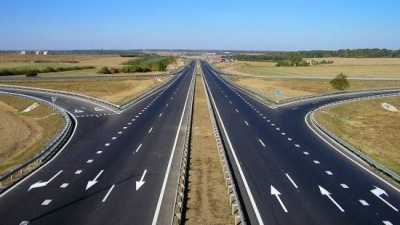 Рада прийняла закон про будівництво доріг на умовах концесії