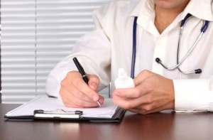 З 2018 року можуть запровадити загальнообов'язкове медичне страхування