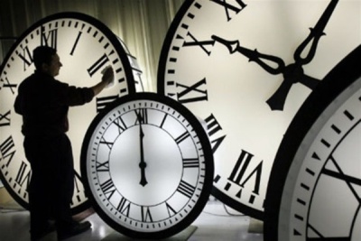 Європарламент схвалив перше рішення про скасування переведення годинників 
