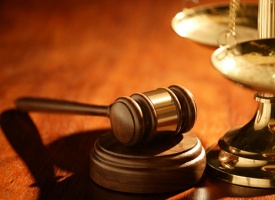 Наслідки недійсності правочину не застосовуються до правочину, який не вчинено: розписка не визнана судом доказом укладення договору купівлі-продажу нерухомого майна