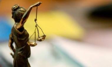 Закон про судову реформу опубліковано у «Голосі України»