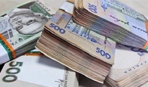 За вимагання та одержання неправомірної вигоди у суді відповість працівник Центру надання адмінпослуг 