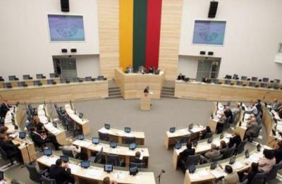 У Литві хочуть внести поправки до Конституції щодо зменшення кількості парламентарів 
