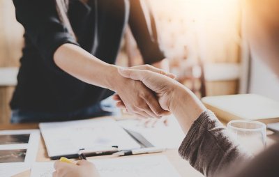 Держпраці роз’яснило, як укладати офіційні трудові відносини