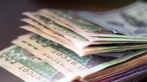 Посадовці психлікарні утримували пацієнтів без їжі і заволоділи їхніми грішми