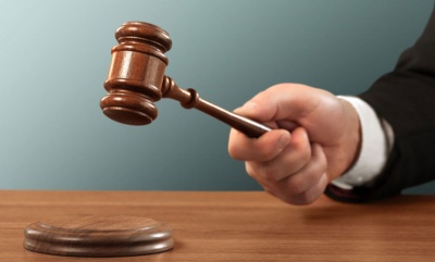 Суд виніс вирок податківцю за отримання хабара у розмірі 25 тисяч гривень
