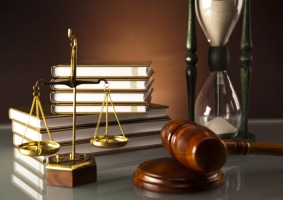 Встановлені КЗпП України строки звернення до суду застосовуються незалежно від заяви сторони, а їх пропуск може бути підставою для відмови у позові